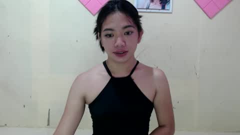 lovelypetitebigcock online show from 26, 12, 2024