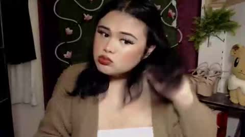 lovely online show from 26, 10, 2025