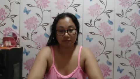Snapshot of lovelyquey chatting on 6, 12, 2024 Angelquey online show from 6, 12, 2024