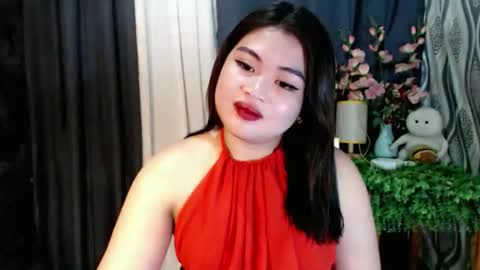Snapshot of lovelyrhean chatting on 11, 10, 2025 Rhean online show from 11, 10, 2025