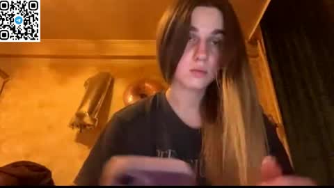 Snapshot of lovelysilk_63 chatting on 20, 4, 2026 ELA online show from 20, 4, 2026