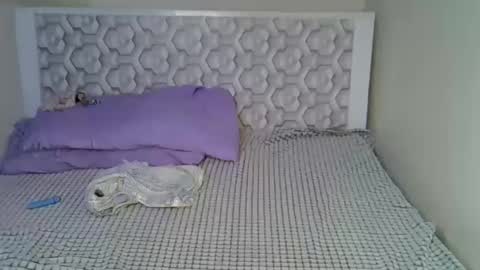 lovelytin online show from 11, 1, 2026