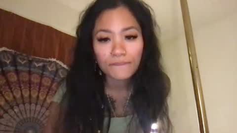 lovelyxmacii online show from 5, 7, 2026