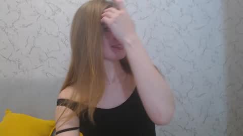 Mary Love online show from 4, 2, 2025