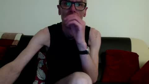 lovepvcearly50s online show from 20, 1, 2025