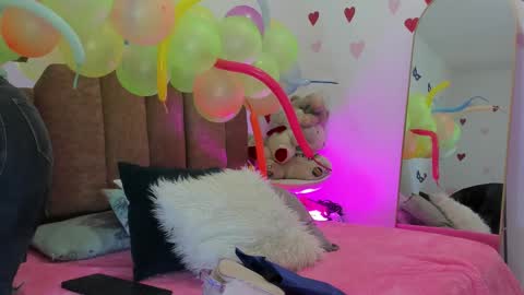 L O V E  online show from 3, 3, 2025