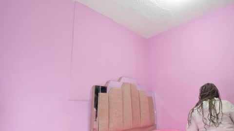 L O V E  online show from 11, 9, 2025