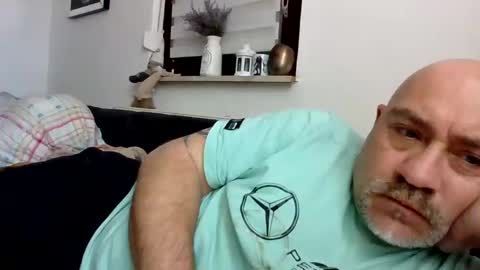 Snapshot of lover010983 chatting on 18, 2, 2025 lover010983 online show from 18, 2, 2025