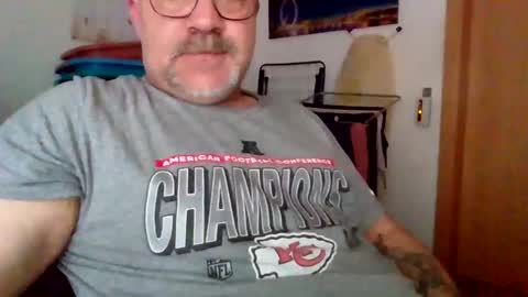 Snapshot of lover010983 chatting on 10, 2, 2026 lover010983 online show from 10, 2, 2026