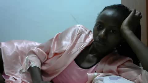 lovergal222 online show from 1, 2, 2025