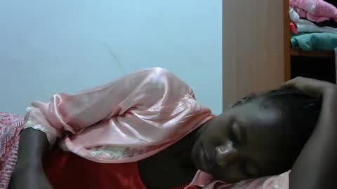 lovergal222 online show from 9, 2, 2025