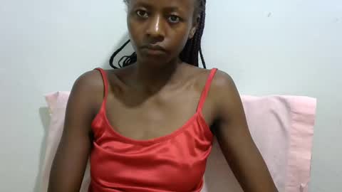 lovergal222 online show from 20, 2, 2025