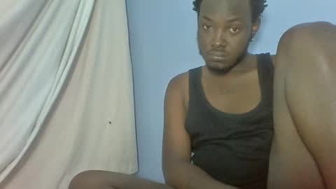 Snapshot of lovers_corner001 chatting on 9, 6, 2026 lovers_corner001 online show from 9, 6, 2026