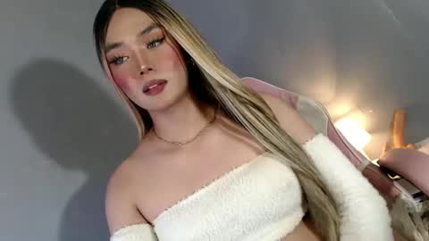 lovers moon22 online show from 25, 1, 2025