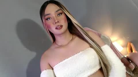 lovers moon22 online show from 13, 2, 2025