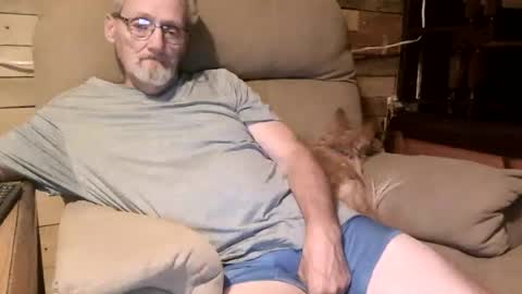 Snapshot of lovesex6565 chatting on 30, 7, 2026 just here to have fun and cum online show from 30, 7, 2026