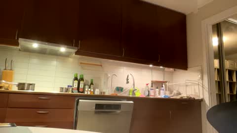 Snapshot of loveshine_ chatting on 10, 2, 2025 loveshine_ online show from 10, 2, 2025