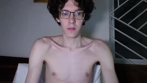 Snapshot of lovesomecookies chatting on 26, 10, 2025 LovesomeCookie online show from 26, 10, 2025