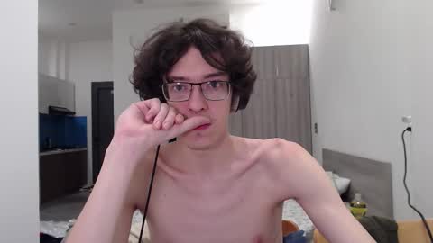 Snapshot of lovesomecookies chatting on 11, 11, 2025 LovesomeCookie online show from 11, 11, 2025