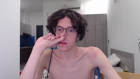 Snapshot of lovesomecookies chatting on 12, 11, 2025 LovesomeCookie online show from 12, 11, 2025