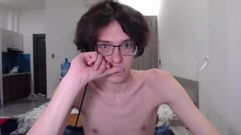 Snapshot of lovesomecookies chatting on 14, 11, 2025 LovesomeCookie online show from 14, 11, 2025