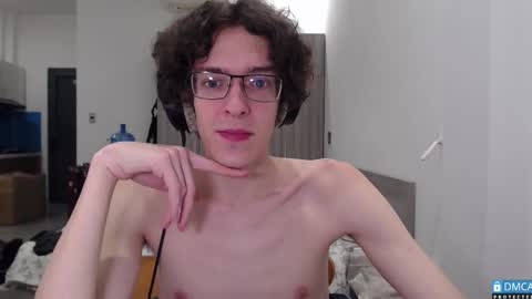 Snapshot of lovesomecookies chatting on 17, 11, 2025 LovesomeCookie online show from 17, 11, 2025