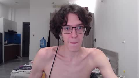 Snapshot of lovesomecookies chatting on 3, 12, 2025 LovesomeCookie online show from 3, 12, 2025