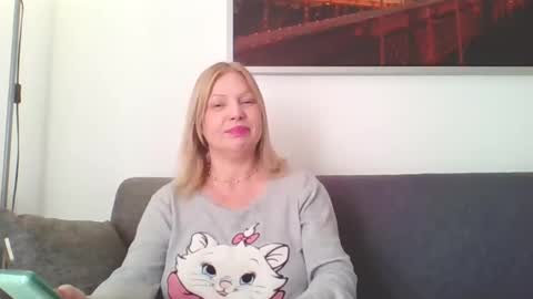 Snapshot of lovestar544963 chatting on 7, 12, 2024 Marlyn online show from 7, 12, 2024