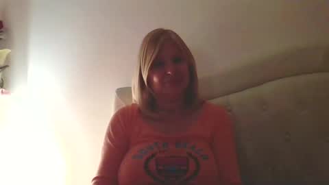 Snapshot of lovestar544963 chatting on 3, 1, 2025 Marlyn online show from 3, 1, 2025