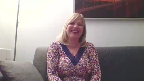 Snapshot of lovestar544963 chatting on 10, 1, 2025 Marlyn online show from 10, 1, 2025