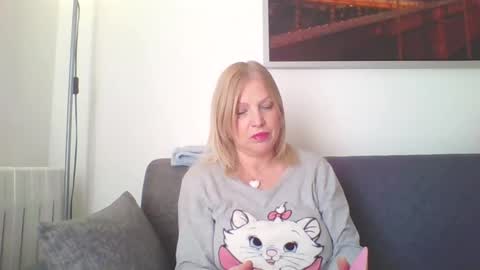 Snapshot of lovestar544963 chatting on 30, 1, 2025 Marlyn online show from 30, 1, 2025