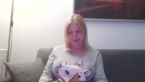 Snapshot of lovestar544963 chatting on 18, 2, 2025 Marlyn online show from 18, 2, 2025