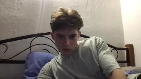 Snapshot of lovet1me chatting on 12, 3, 2025 luv online show from 12, 3, 2025