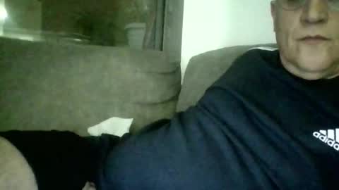 Snapshot of lovetightass251577 chatting on 14, 3, 2026 lovetightass online show from 14, 3, 2026