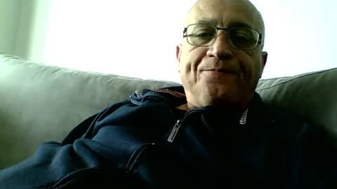 Snapshot of lovetightass251577 chatting on 4, 4, 2026 lovetightass online show from 4, 4, 2026