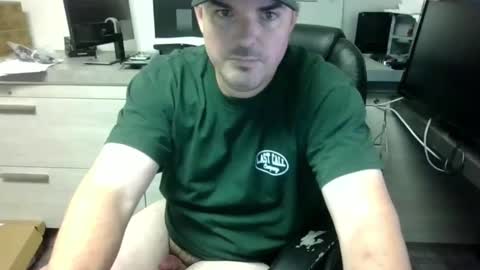 Snapshot of lovetofps chatting on 19, 12, 2024 Love2Game online show from 19, 12, 2024