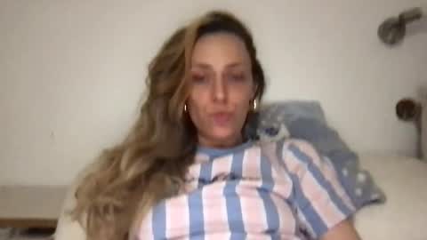 lovewithus97 online show from 20, 4, 2026