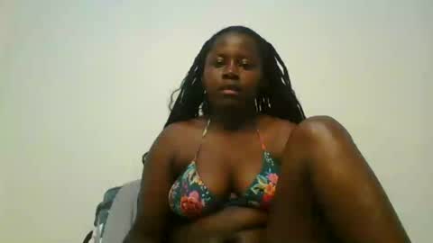 Snapshot of loviett chatting on 6, 7, 2026 loviett online show from 6, 7, 2026
