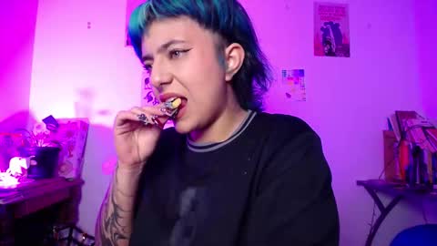 loving_alma online show from 16, 11, 2025