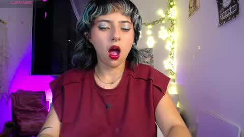 Snapshot of loving_alma chatting on 11, 4, 2026 loving_alma online show from 11, 4, 2026