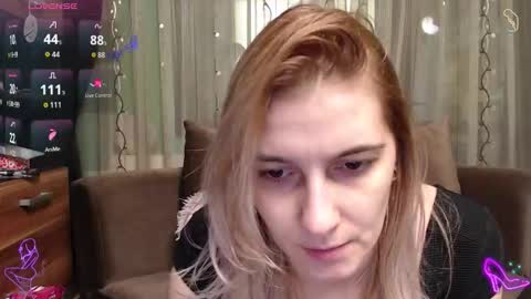 Antonia online show from 24, 11, 2025