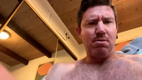 Snapshot of lovinreach chatting on 22, 12, 2024 lovinreach online show from 22, 12, 2024