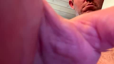 Snapshot of lovinreach chatting on 4, 10, 2025 lovinreach online show from 4, 10, 2025