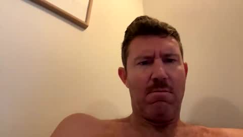 Snapshot of lovinreach chatting on 5, 11, 2025 lovinreach online show from 5, 11, 2025