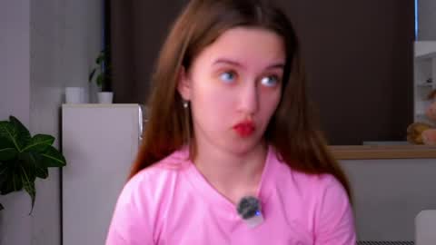Amelia online show from 9, 4, 2026