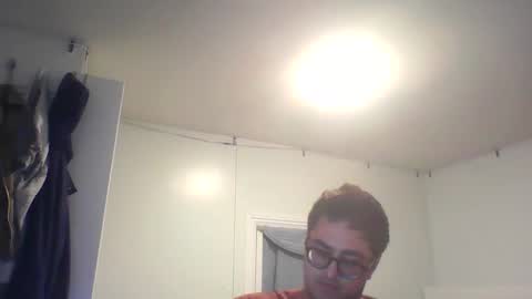 Snapshot of lpop81020 chatting on 13, 4, 2026 lpop81020 online show from 13, 4, 2026