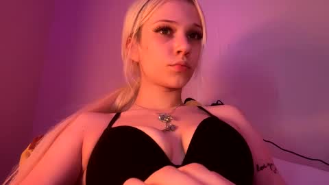 Snapshot of lsdprincess chatting on 14, 12, 2024 Princess  online show from 14, 12, 2024