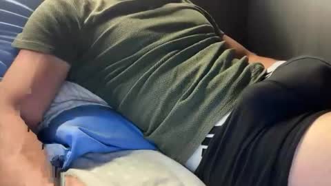 Snapshot of lu1721 chatting on 21, 4, 2026 l26 online show from 21, 4, 2026