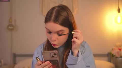 Snapshot of lu__lane chatting on 9, 10, 2025 Lu 3 online show from 9, 10, 2025