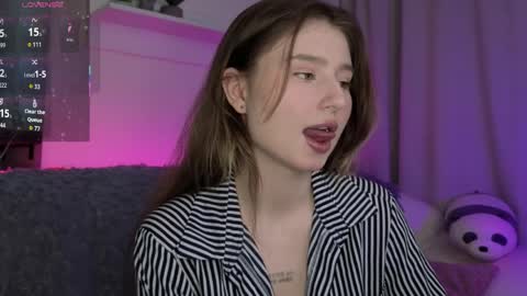 Snapshot of lua__19 chatting on 1, 4, 2026 Lua online show from 1, 4, 2026